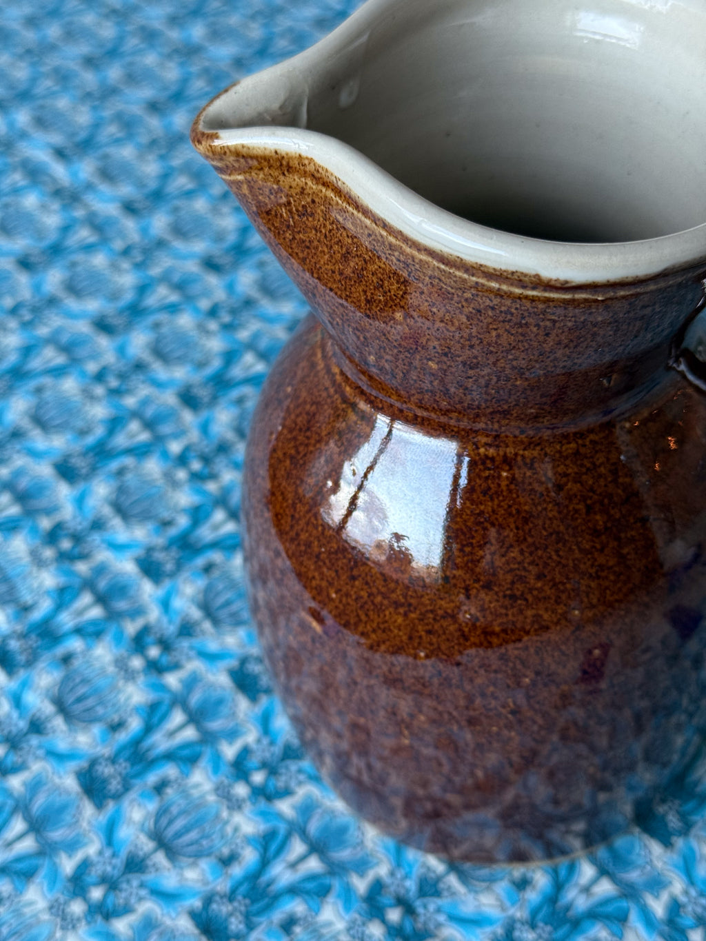 Ceramic pitcher, Gres Au Berry