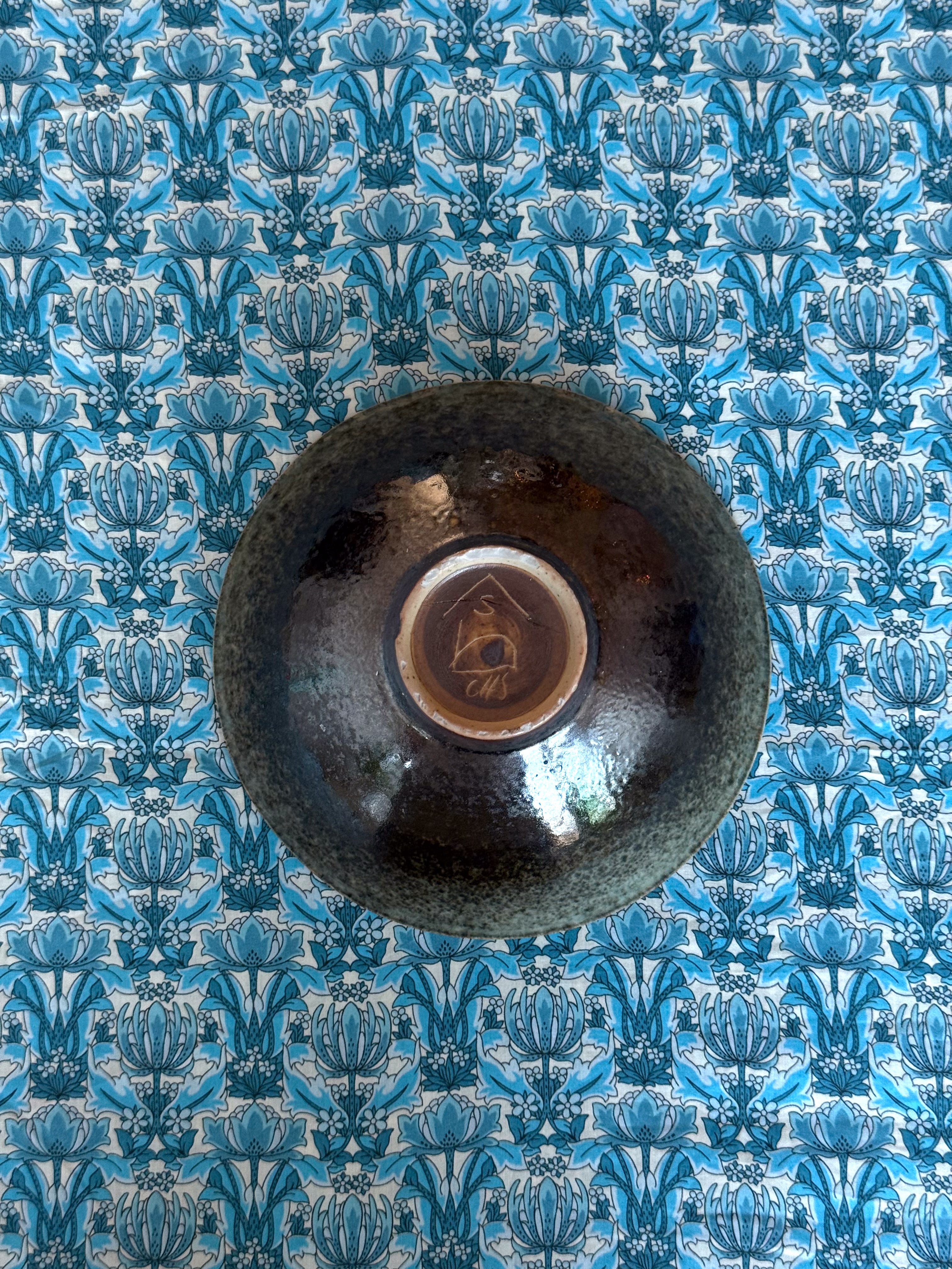 Small bowl by Carl-Harry Stålhane