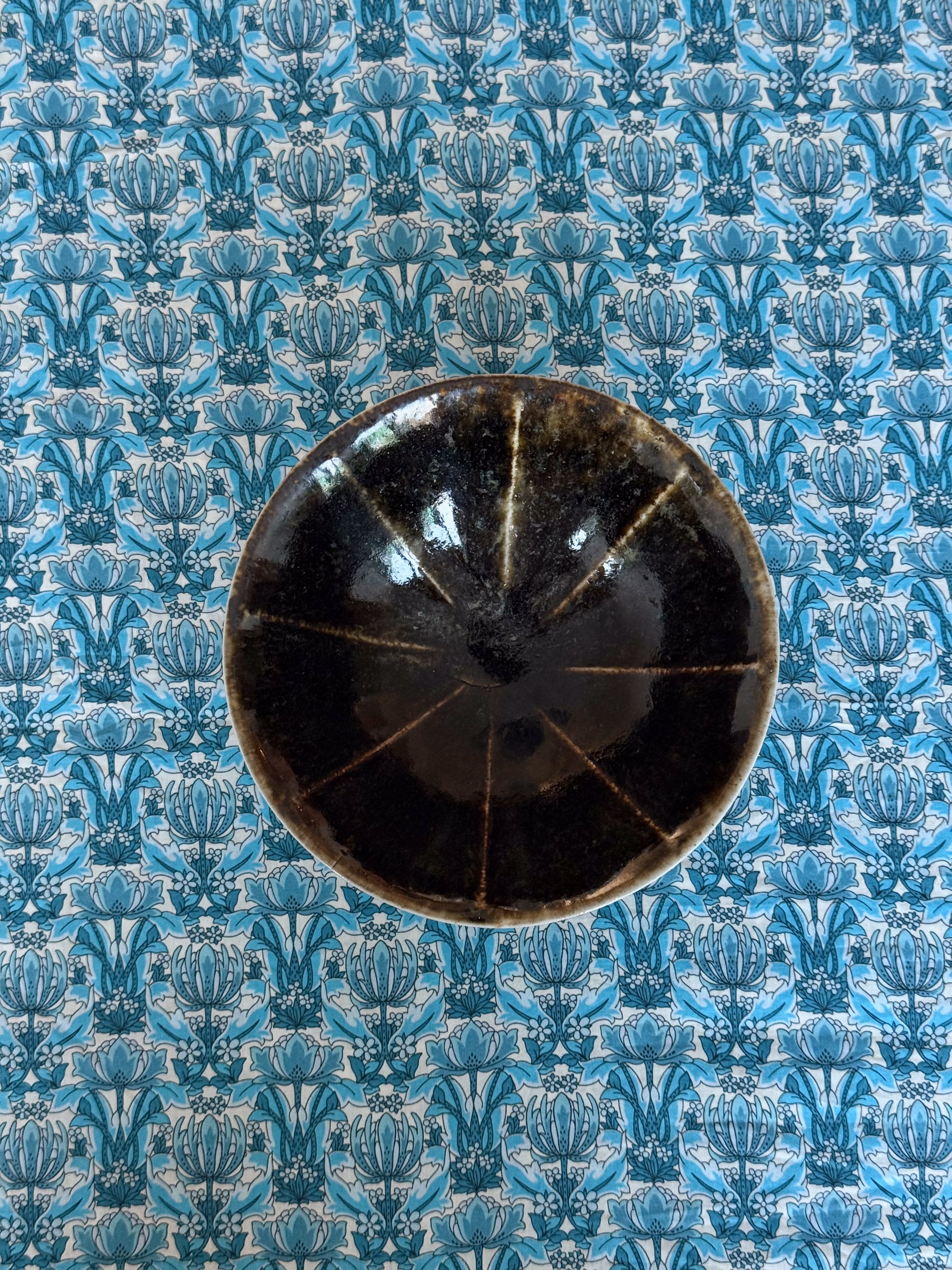 Small bowl by Carl-Harry Stålhane