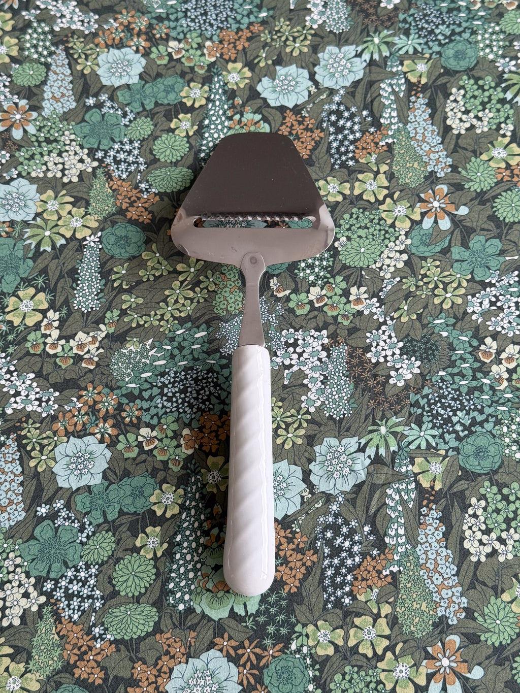 Vintage cheese slicer