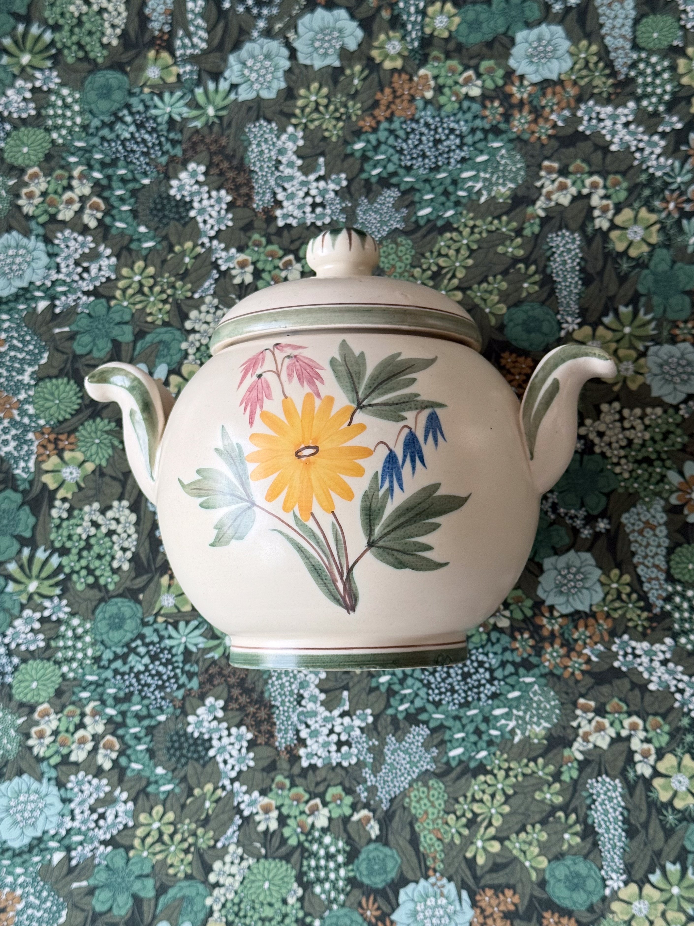 Vintage ceramics, Bo Fajans