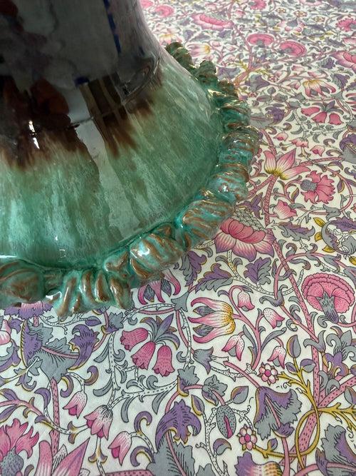 Ceramic lava vase, Britt Nachtweij