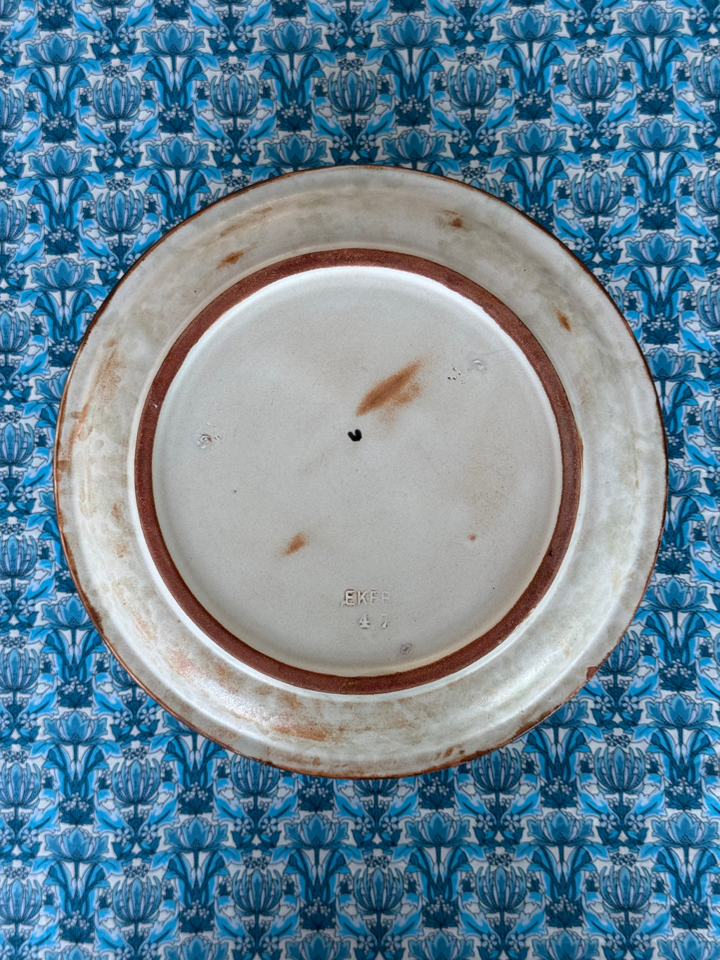 Ceramic deer plate, Uppsala Ekeby