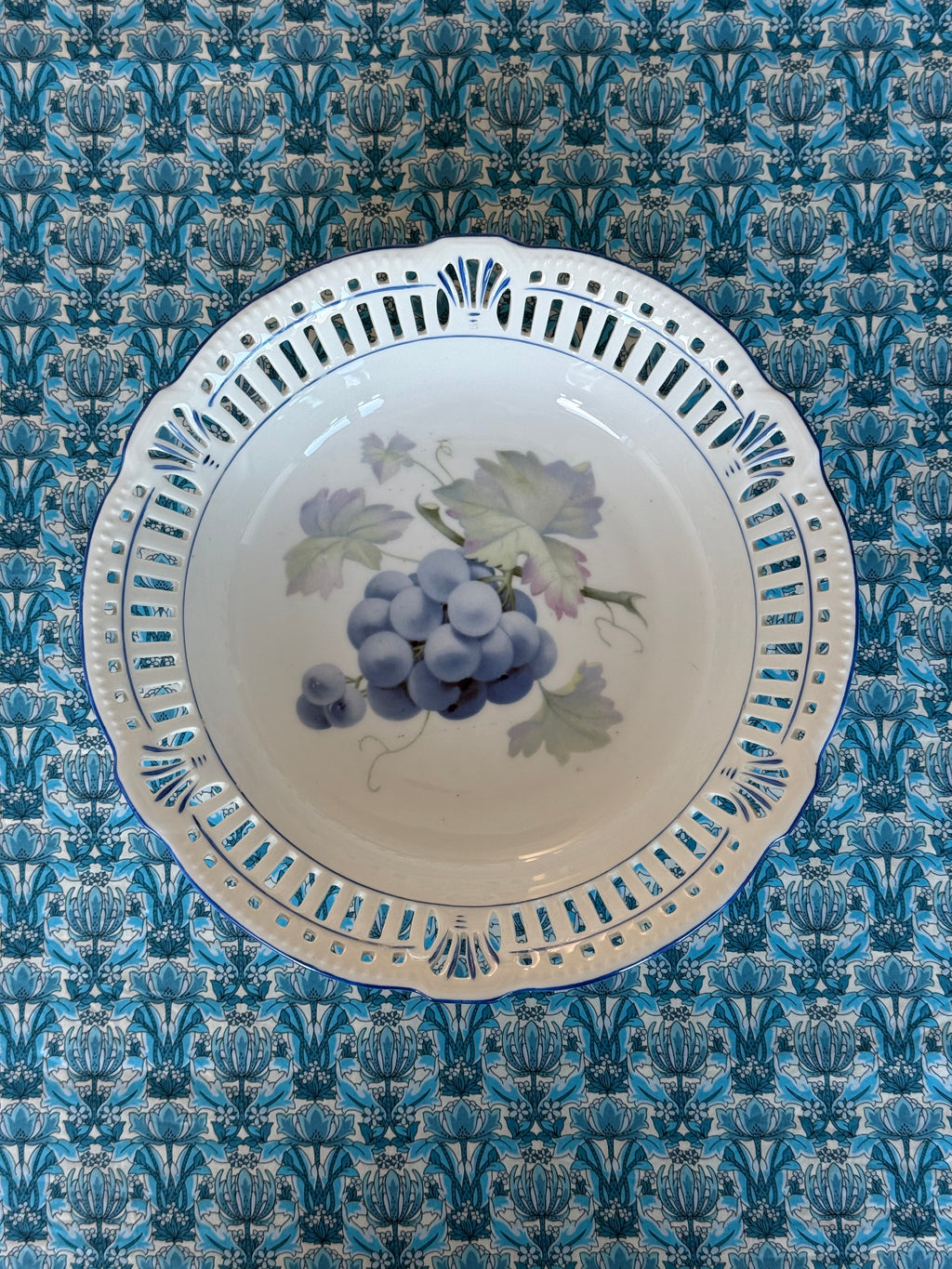 Vintage fruit plate, Schwarzenhammer