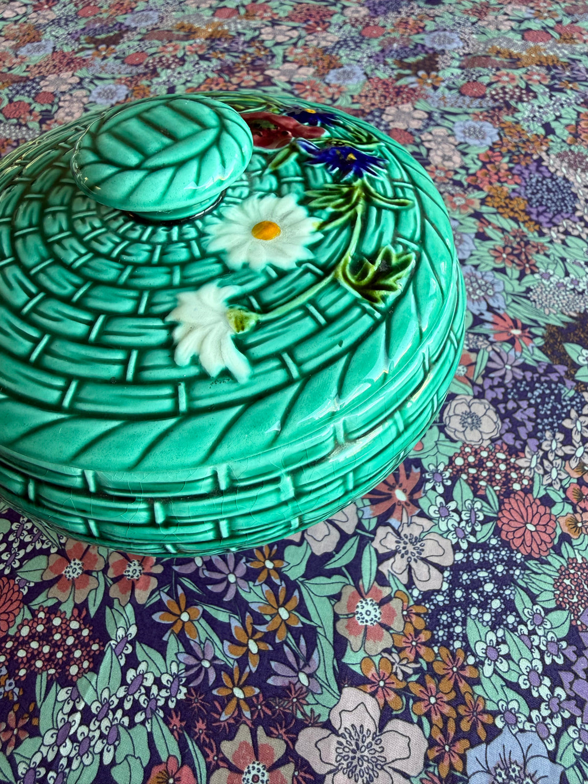 Vintage Majolica ceramic bowl, by Schramberg