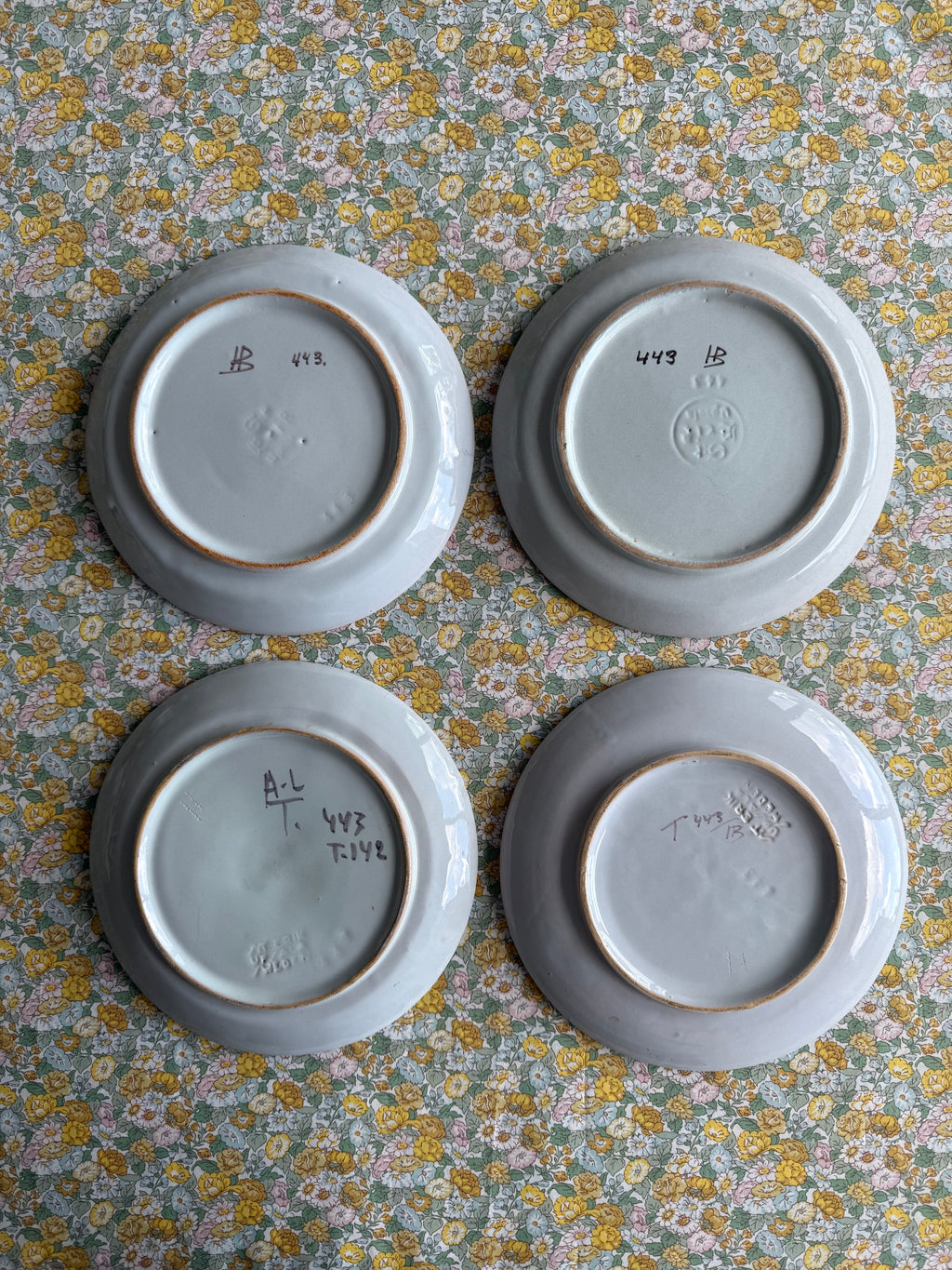Four plates, Uppsala Ekeby by Anna-Lisa Thomson