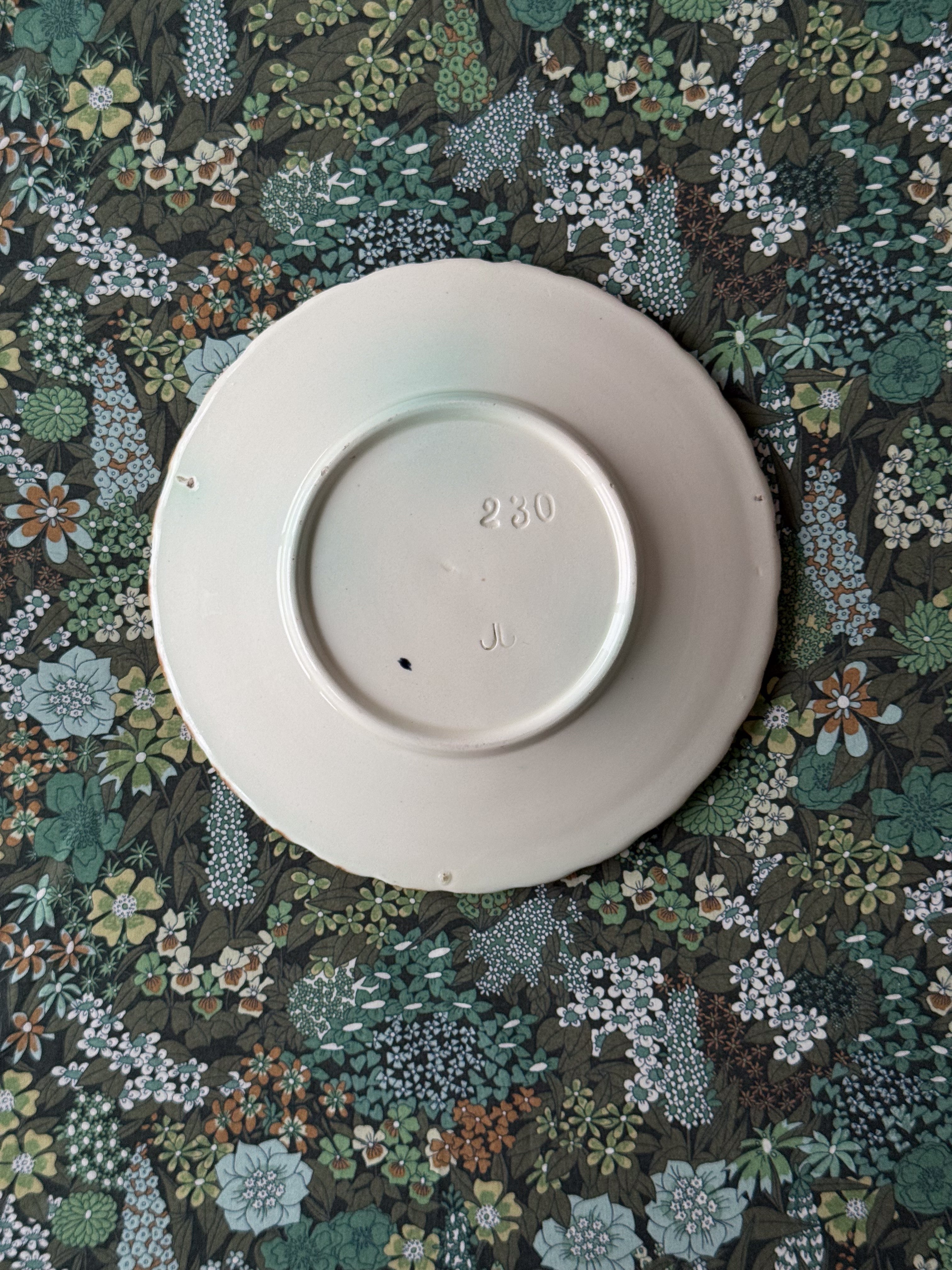 Assiette, Majolica, early 1900s