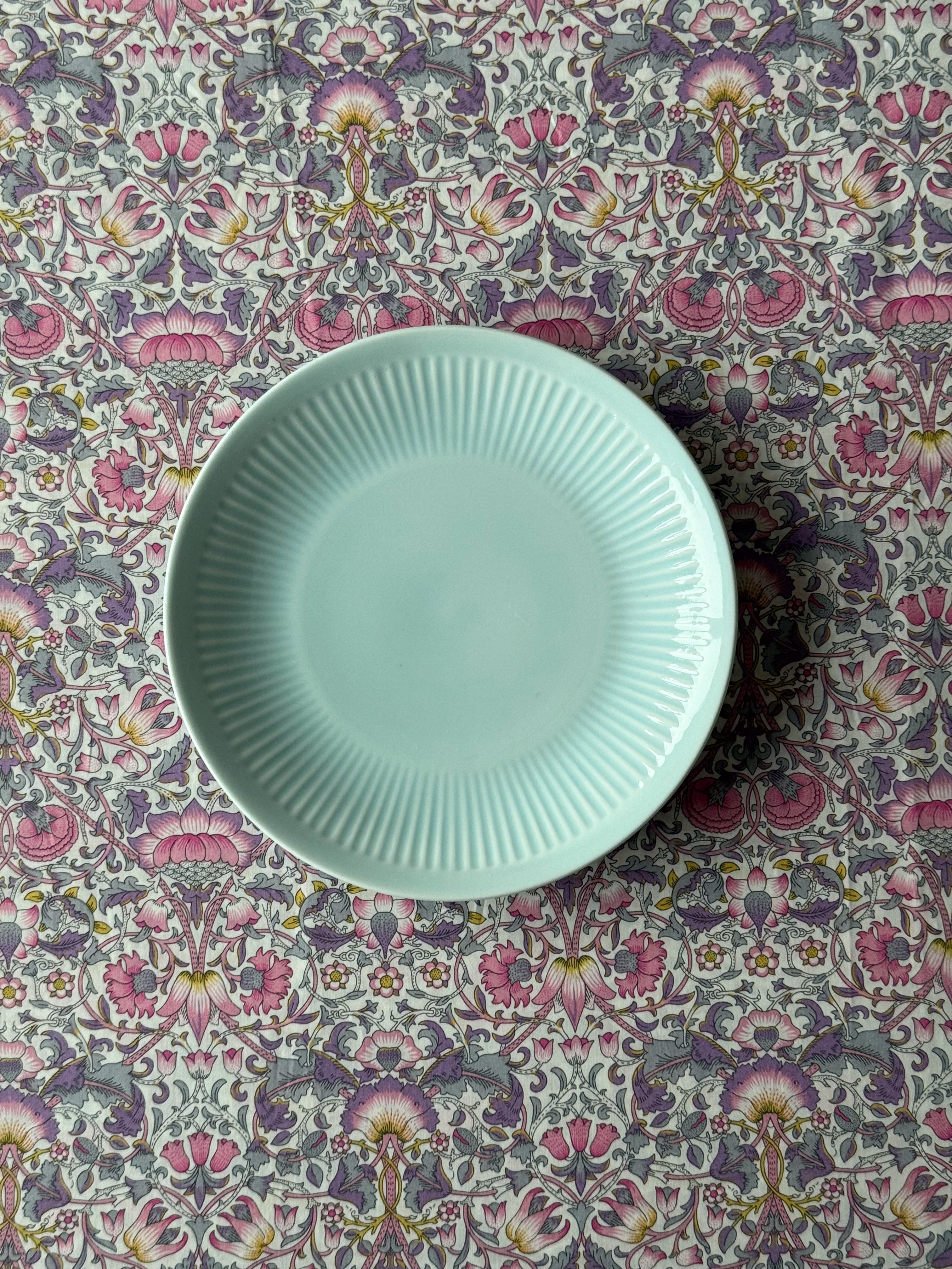 Six small plates, Rörstrand